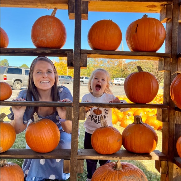 Meet your Posher, Marie - Picture 2 of 8